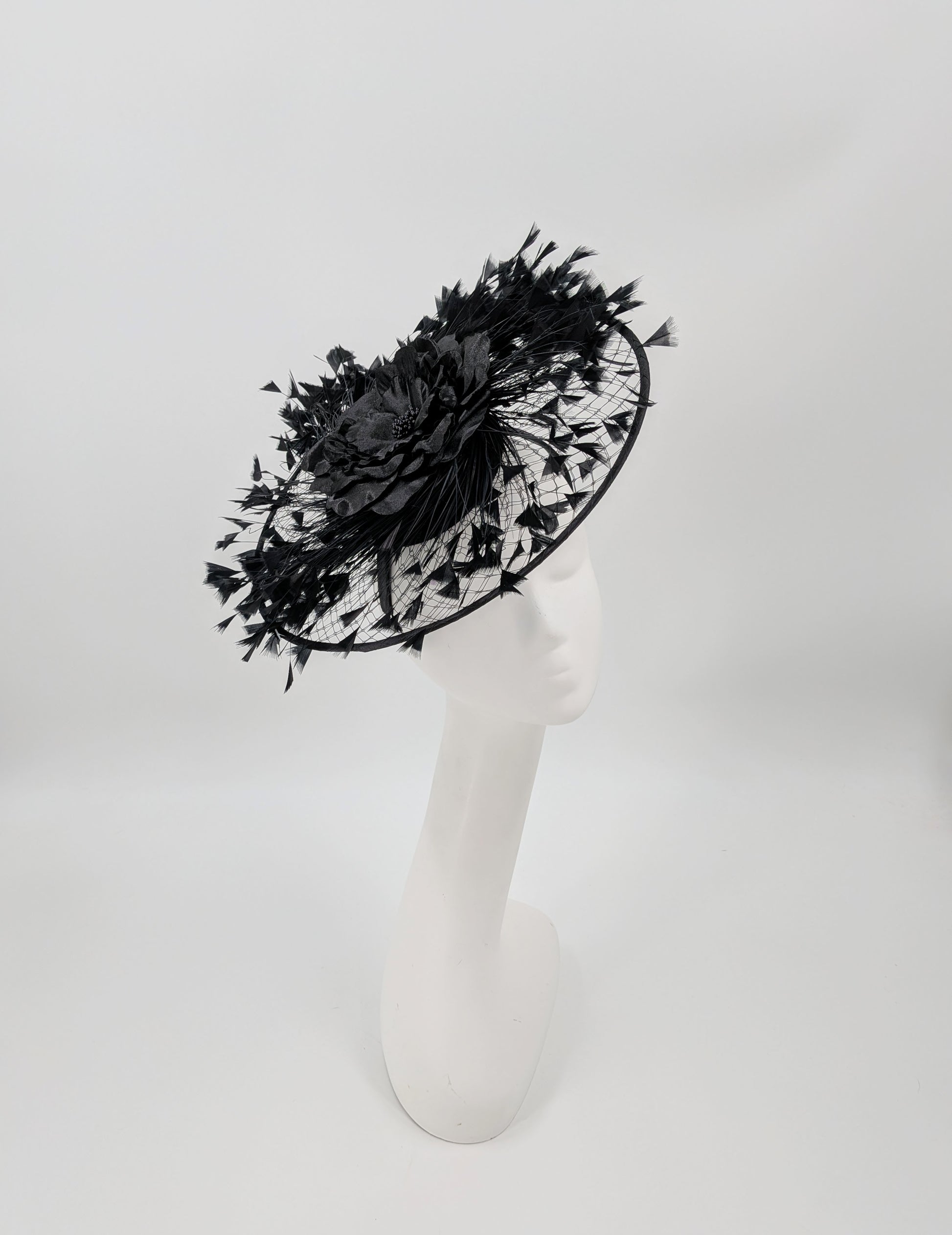 Kentucky Derby hats
Kentucky Derby fascinators
Derby hats Louisville
Louisville Derby hats
Derby headpieces
Kentucky Derby fashion 2026
Derby outfit hats
Churchill Downs hats
race day hats
Derby style hats