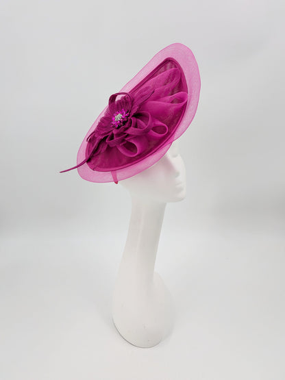 Kentucky Derby hats
Kentucky Derby fascinators
Derby hats Louisville
Louisville Derby hats
Derby headpieces
Kentucky Derby fashion 2026
Derby outfit hats
Churchill Downs hats
race day hats
Derby style hats