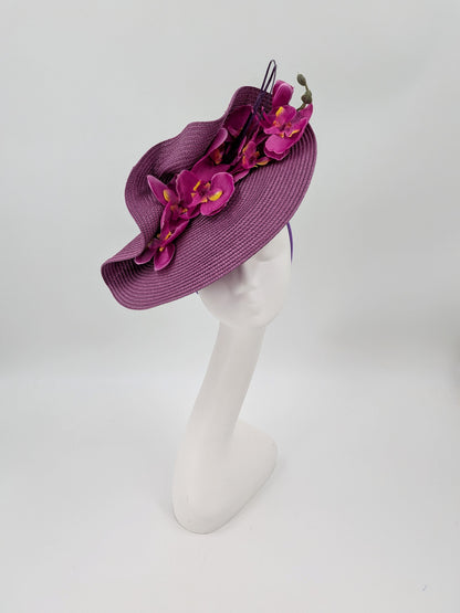 Kentucky Derby hats
Kentucky Derby fascinators
Derby hats Louisville
Louisville Derby hats
Derby headpieces
Kentucky Derby fashion 2026
Derby outfit hats
Churchill Downs hats
race day hats
Derby style hats
