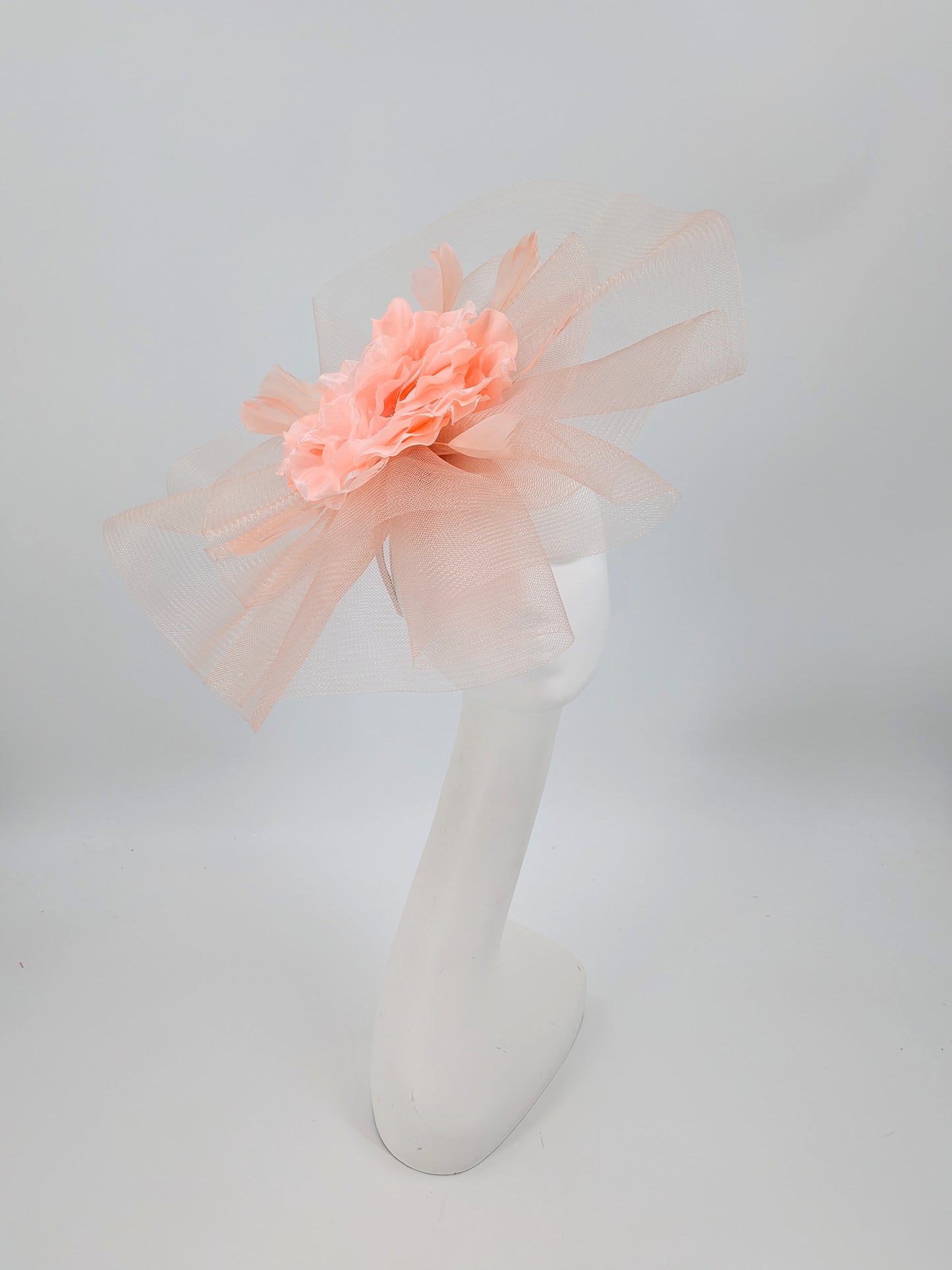 Hat Haven Millinery
Kentucky Derby hats
Kentucky Derby millinery
Derby hats for women
women’s Derby hats
luxury Kentucky Derby hats
custom Kentucky Derby hats
statement Derby hats
unique Derby hats
Derby day headpieces
Churchill Downs hats