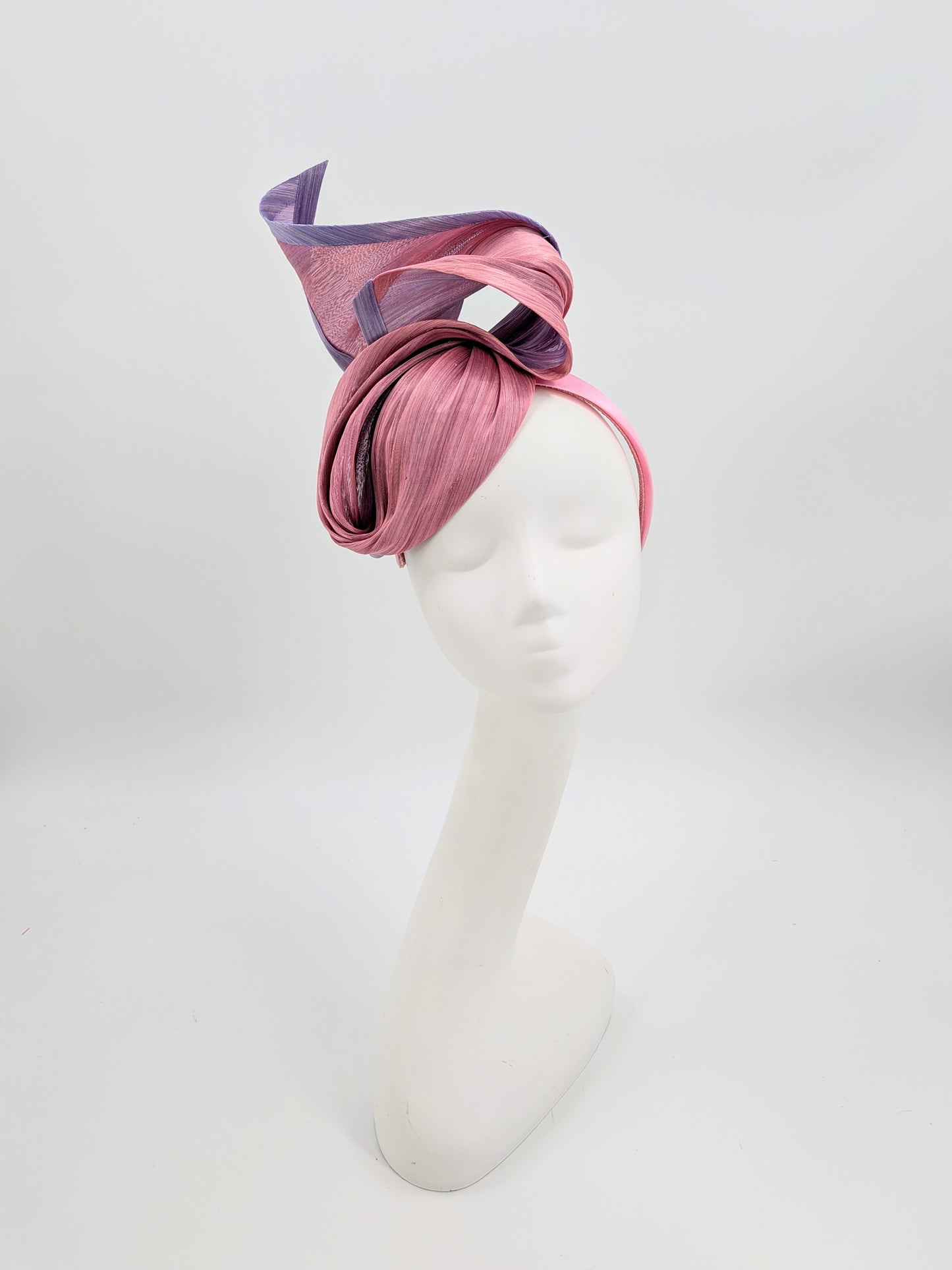 Hat Haven Millinery
Kentucky Derby hats
Kentucky Derby millinery
Derby hats for women
women’s Derby hats
luxury Kentucky Derby hats
custom Kentucky Derby hats
statement Derby hats
unique Derby hats
Derby day headpieces
Churchill Downs hats
Men's Kentucky Derby hats