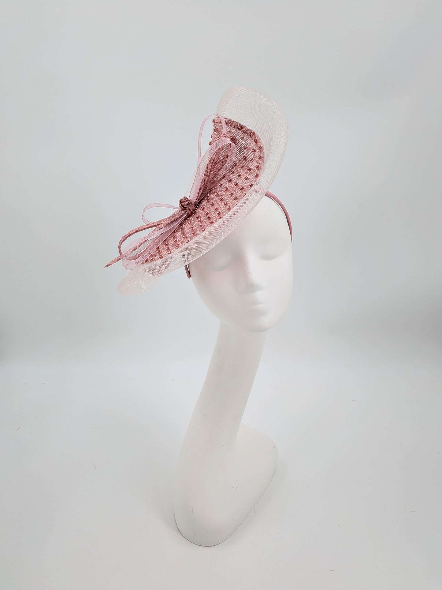 Hat Haven Millinery
Kentucky Derby hats
Kentucky Derby millinery
Derby hats for women
women’s Derby hats
luxury Kentucky Derby hats
custom Kentucky Derby hats
statement Derby hats
unique Derby hats
Derby day headpieces
Churchill Downs hats
Men's Kentucky Derby hats