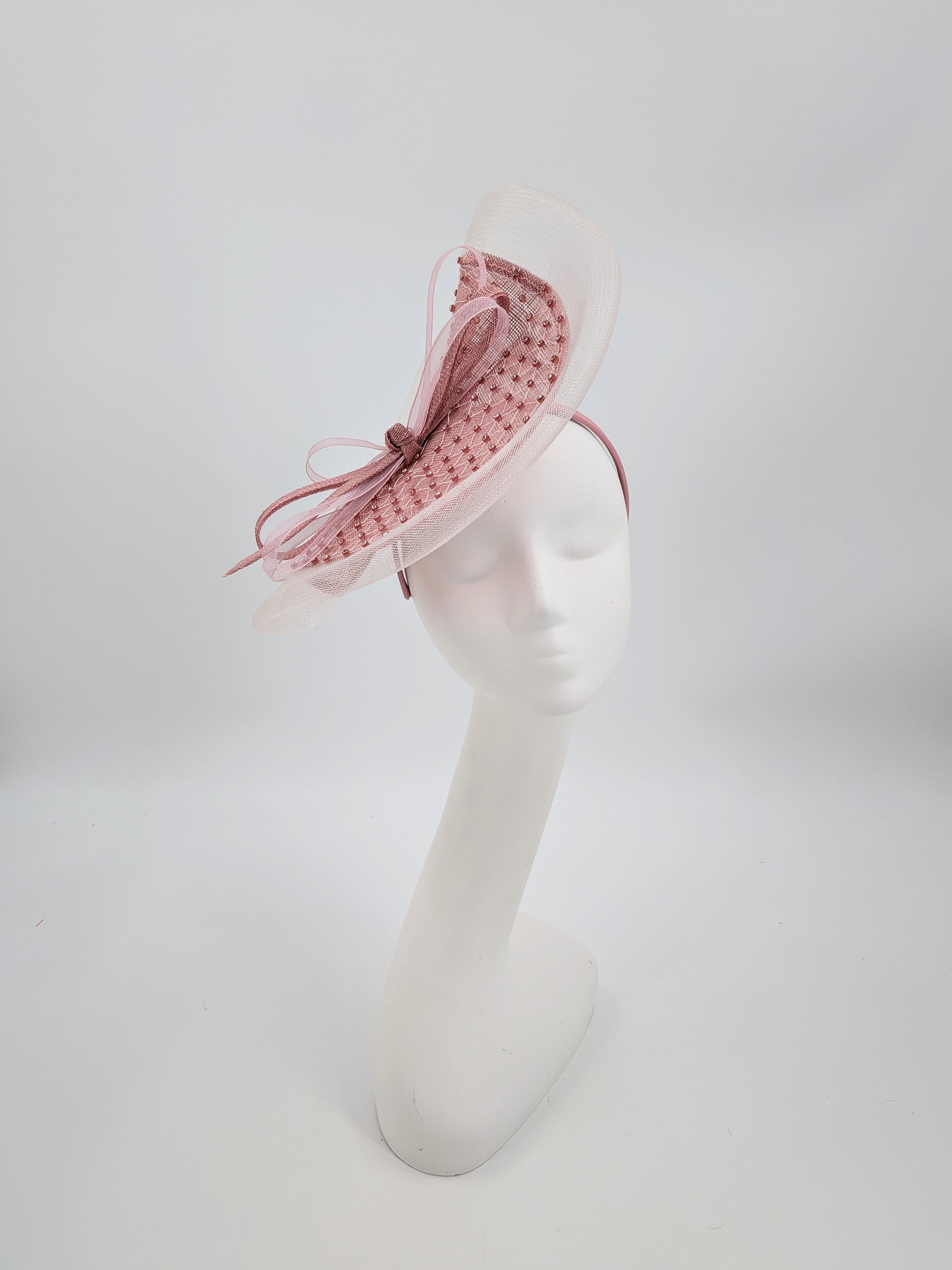 Hat Haven Millinery
Kentucky Derby hats
Kentucky Derby millinery
Derby hats for women
women’s Derby hats
luxury Kentucky Derby hats
custom Kentucky Derby hats
statement Derby hats
unique Derby hats
Derby day headpieces
Churchill Downs hats
Men's Kentucky Derby hats
