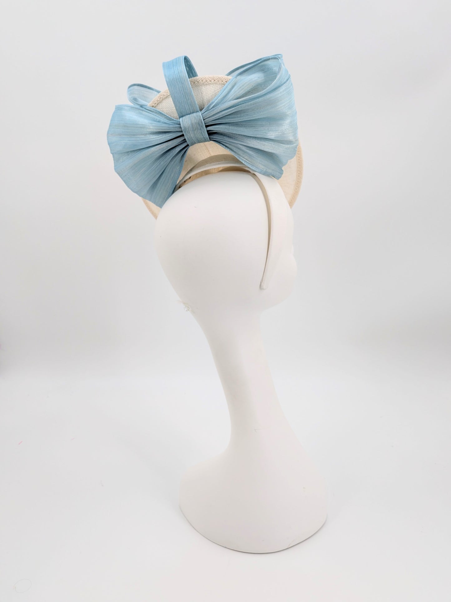 Hat Haven Millinery
Kentucky Derby hats
Kentucky Derby millinery
Derby hats for women
women’s Derby hats
luxury Kentucky Derby hats
custom Kentucky Derby hats
statement Derby hats
unique Derby hats
Derby day headpieces
Churchill Downs hats
Men's Kentucky Derby hats
