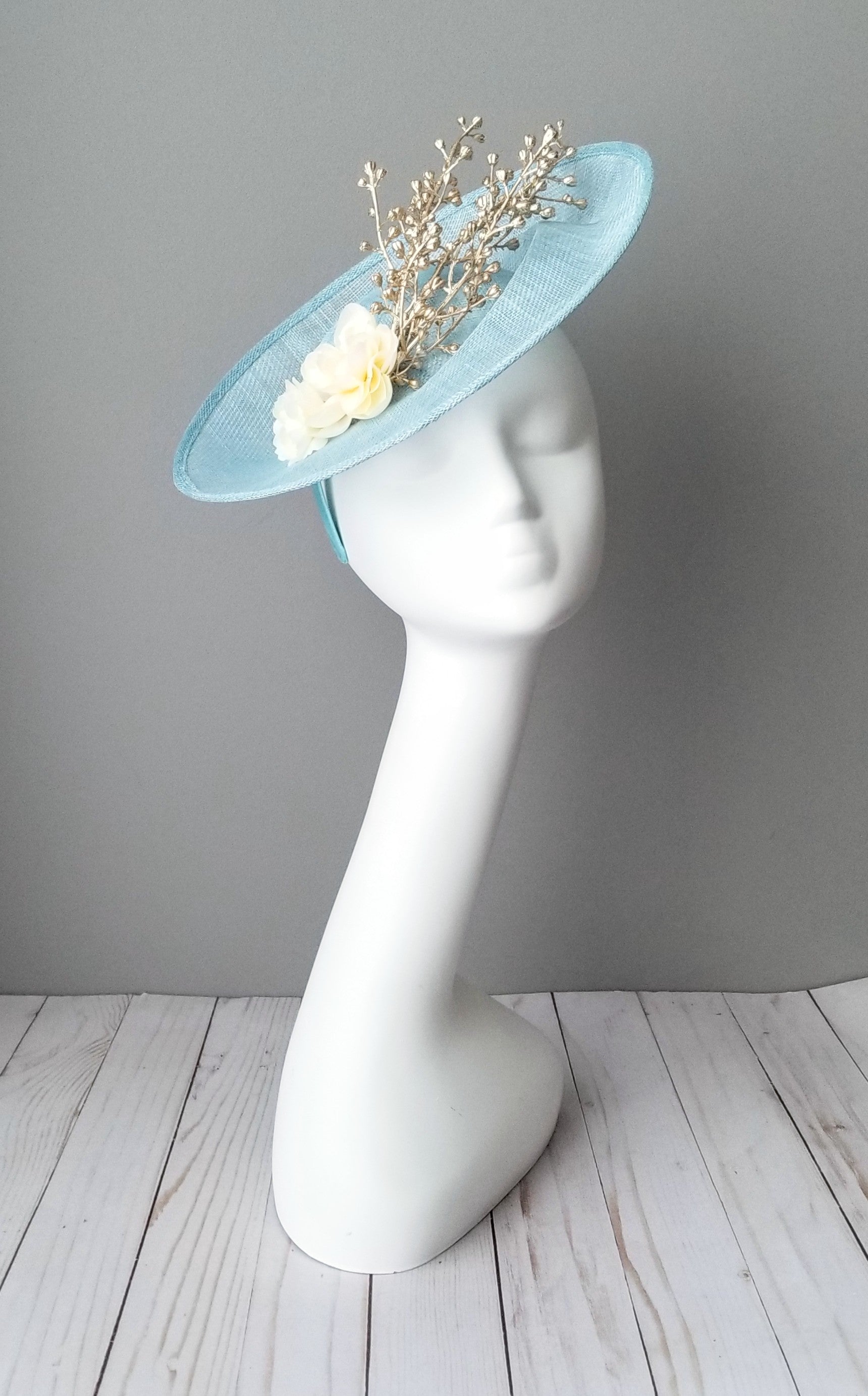 Hat Haven Hat Shop in Louisville, Kentucky. Kentucky Derby hats, fascsinators, Ascot hats, Melbourne Cup hats, custom hats, milliner hat shop, derby hats, wedding hats, ladies dress hats, Kentucky Derby hats, hats Louisville, hat maker Louisville