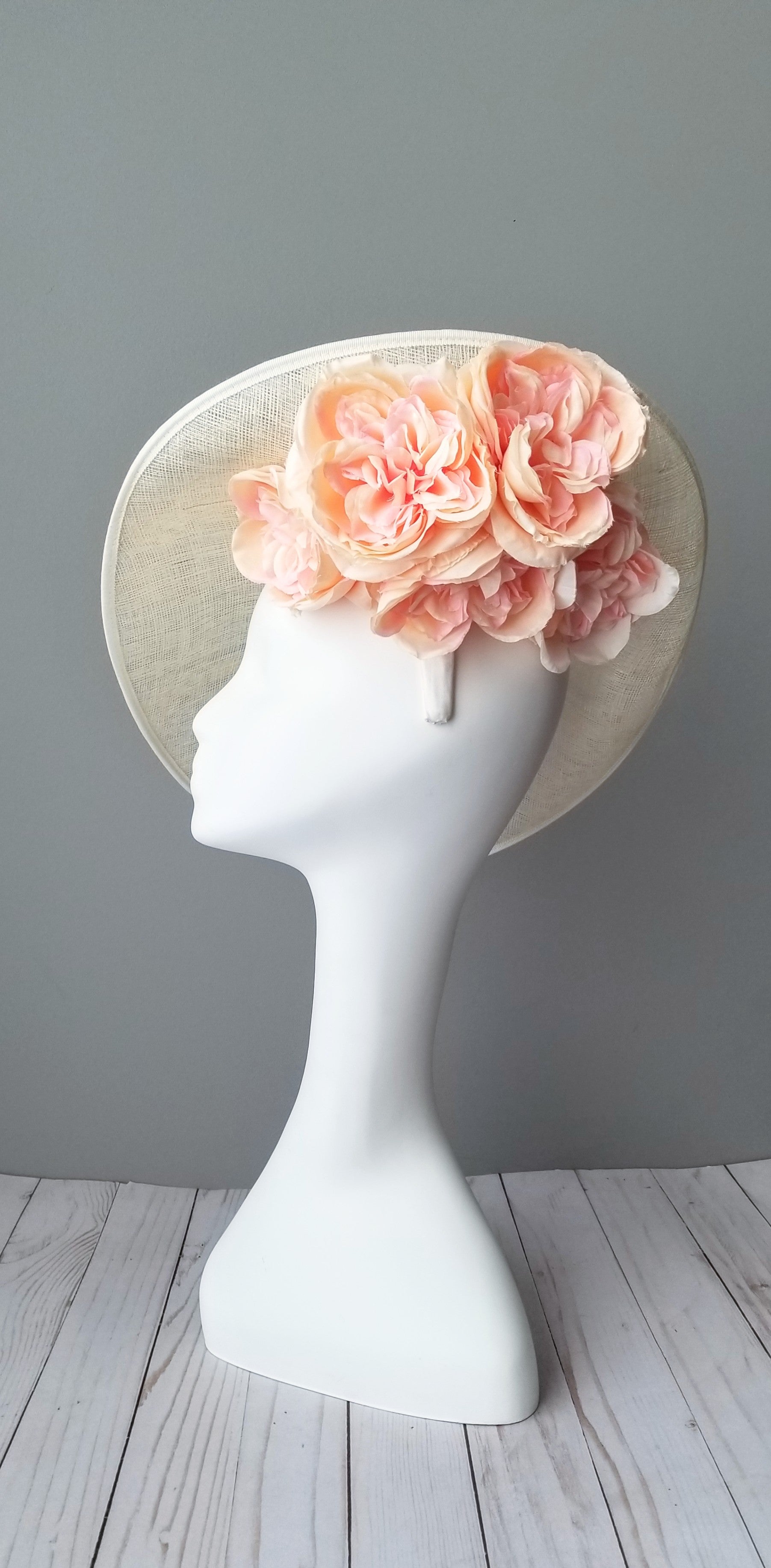 Hat Haven Hat Shop in Louisville, Kentucky. Kentucky Derby hats, fascsinators, Ascot hats, Melbourne Cup hats, custom hats, milliner hat shop, derby hats, wedding hats, ladies dress hats, Kentucky Derby hats, hats Louisville, hat maker Louisville