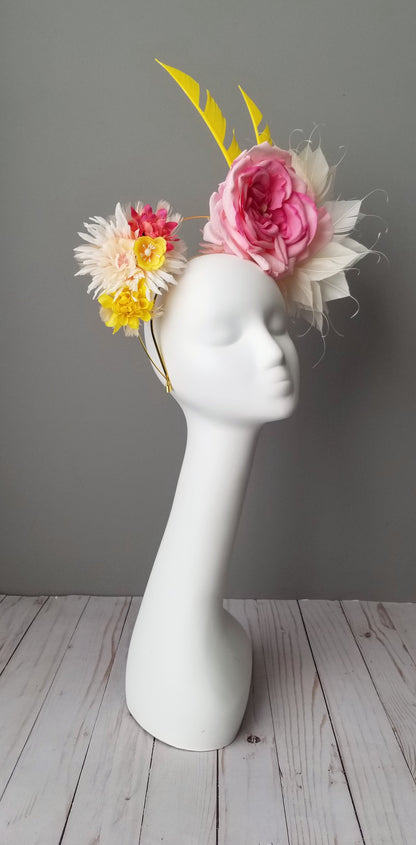 Hat Haven Hat Shop in Louisville, Kentucky. Kentucky Derby hats, fascsinators, Ascot hats, Melbourne Cup hats, custom hats, milliner hat shop, derby hats, wedding hats, ladies dress hats, Kentucky Derby hats, hats Louisville, hat maker Louisville, boho flower crown