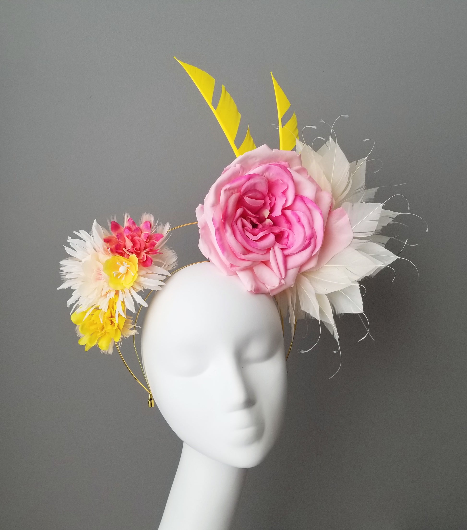 Hat Haven Hat Shop in Louisville, Kentucky. Kentucky Derby hats, fascsinators, Ascot hats, Melbourne Cup hats, custom hats, milliner hat shop, derby hats, wedding hats, ladies dress hats, Kentucky Derby hats, hats Louisville, hat maker Louisville, boho flower crown