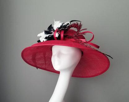 Hat Haven millinery hat shop in Louisville, Kentucky. Custom hats, Kentucky Derby hats, ladies dress hats, fascinators, hatinators, wedding hats, mother of the bride hats, bridal head pieces, men's hats, boutonnieres, custom millinery hat maker, Ascot hats, Melbourne Cup hats, race day hats.