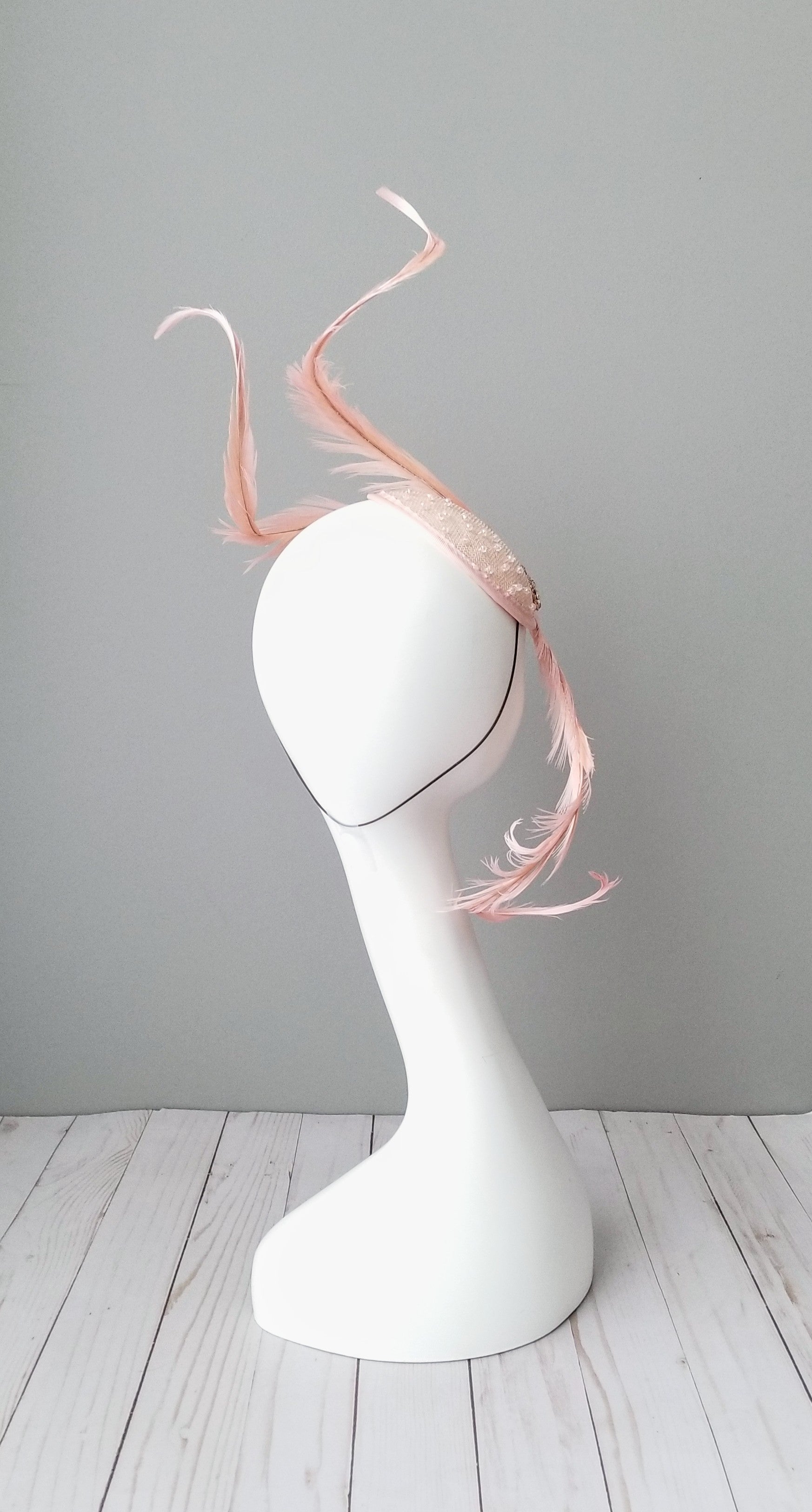 Hat Haven millinery hat shop in Louisville, Kentucky. Ladies dress hats, Kentucky Derby hats, fascinators, men's hats, bridal head pieces, custom hats, hat maker, Ascot hats, wedding hats,. Blush pink fascinators. Beaded fascinator.