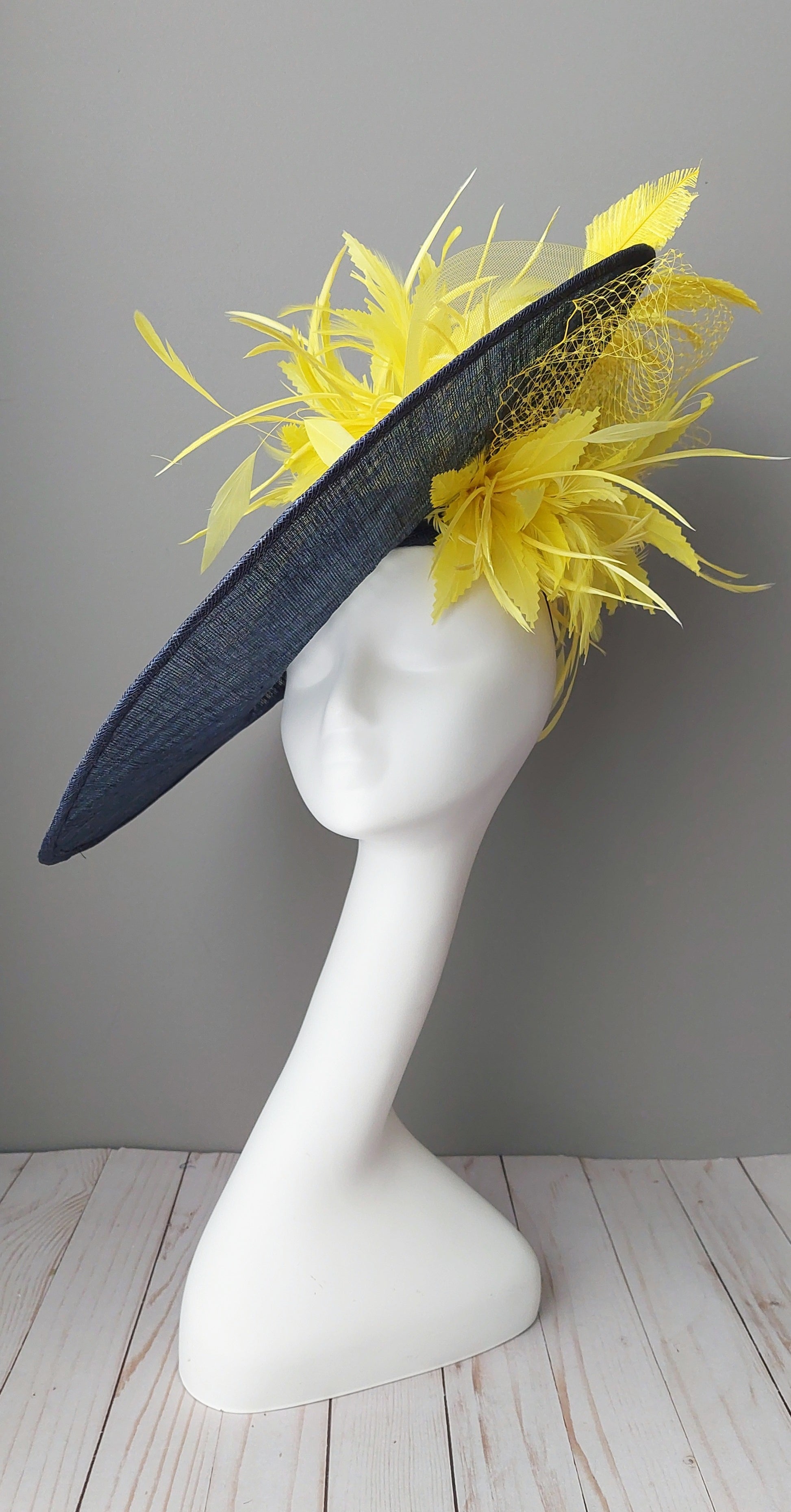 Hat Haven millinery hat shop in Louisville, Kentucky. Custom hats, fascinators, Kentucky Derby hats, bridal headpieces, Ascot hats.