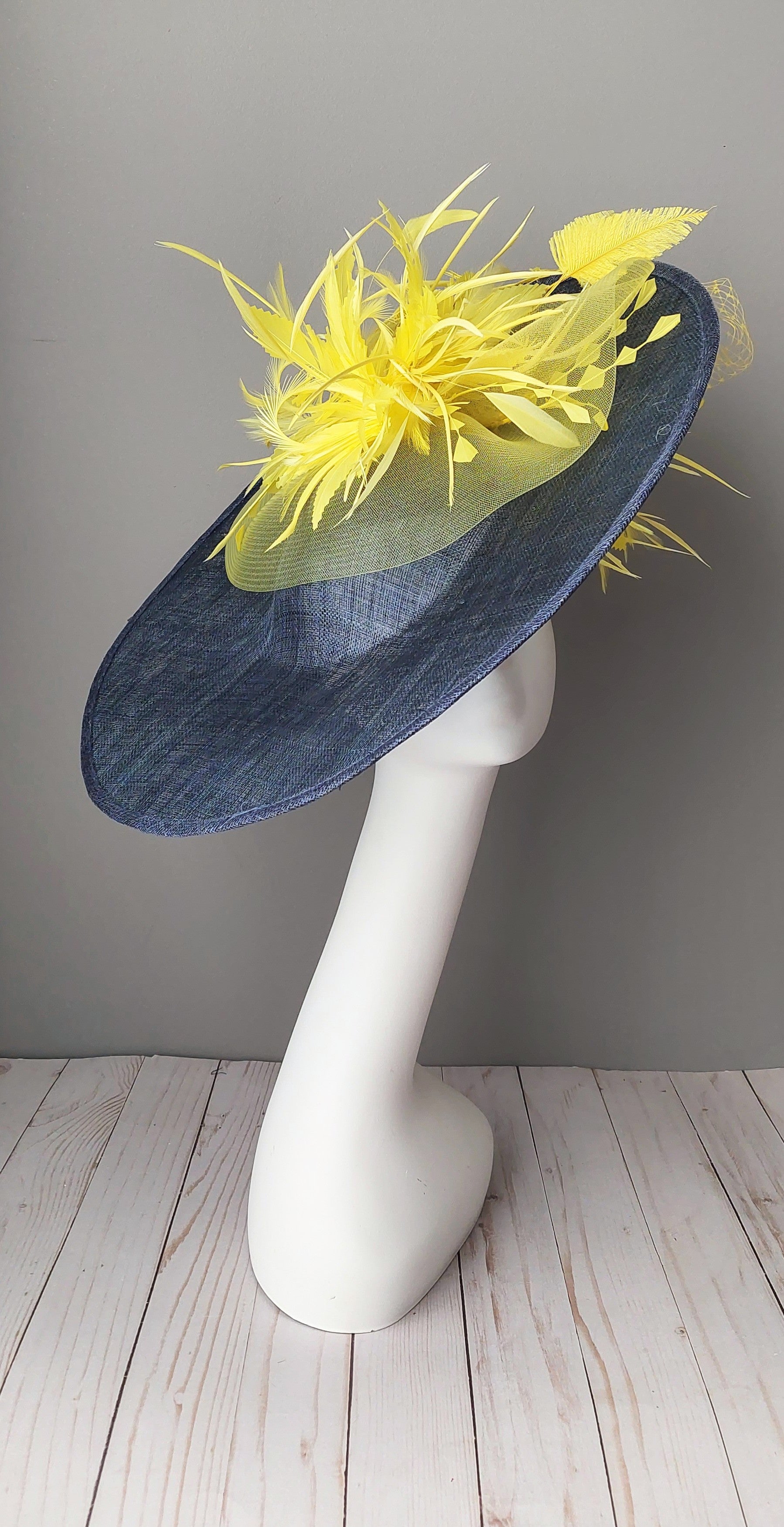 Hat Haven millinery hat shop in Louisville, Kentucky. Custom hats, fascinators, Kentucky Derby hats, bridal headpieces, Ascot hats.