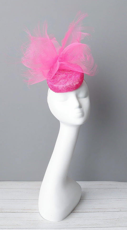 Hat Haven - Best Derby hats in Louisville. Ladies dress hats, men's hats, fascinators, Ascot hats, Race day hats, Kentucky Derby hats, hat maker, milliner, custom hats, hat shop in Louisville.
