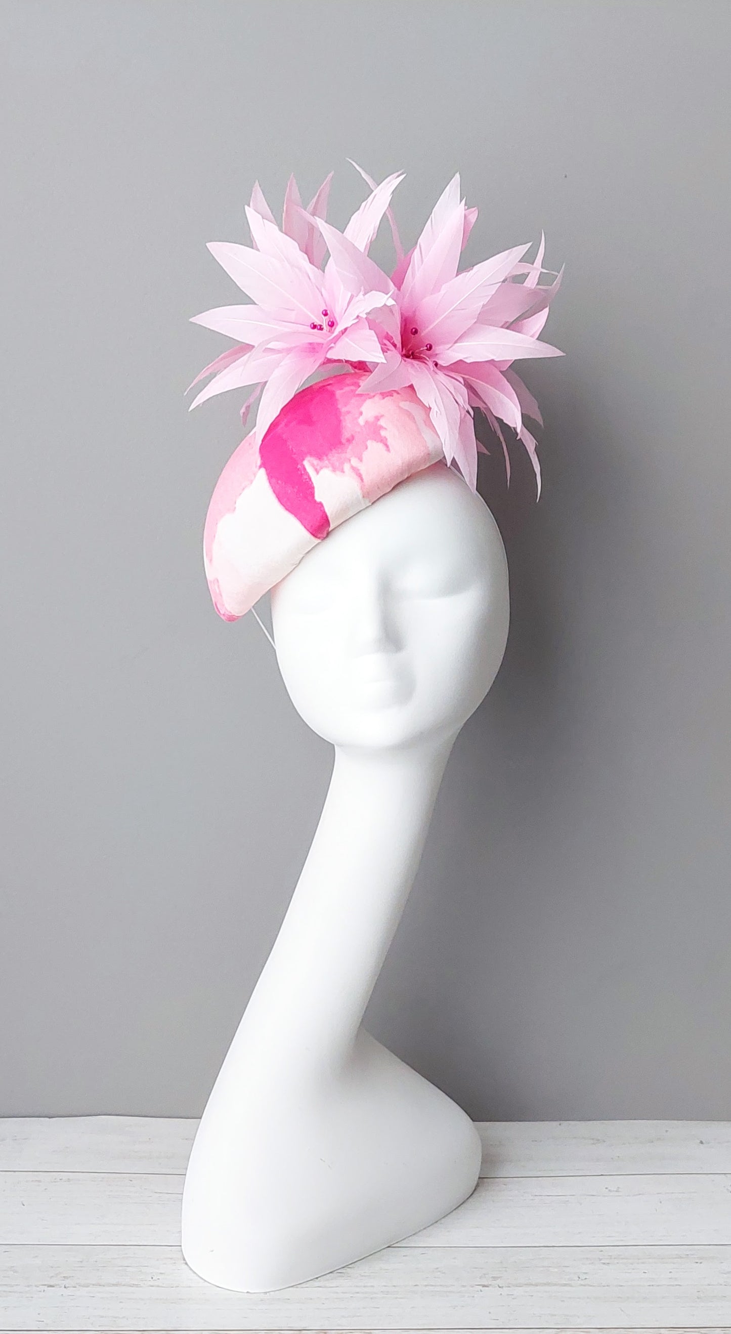 Hat Haven Millinery - Best Derby hats and fascinators, custom hat store in Louisville, men's hats, bridal, dress hats, derby hats, fashion on the field, milliner, hat shop in Louisville, Kentucky.