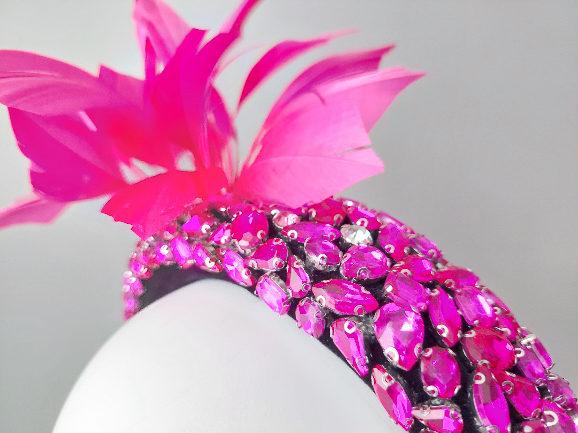 Hat Haven Millinery - Best Derby hats and fascinators, custom hat store in Louisville, men's hats, bridal, dress hats, derby hats, fashion on the field, milliner, hat shop in Louisville, Kentucky.