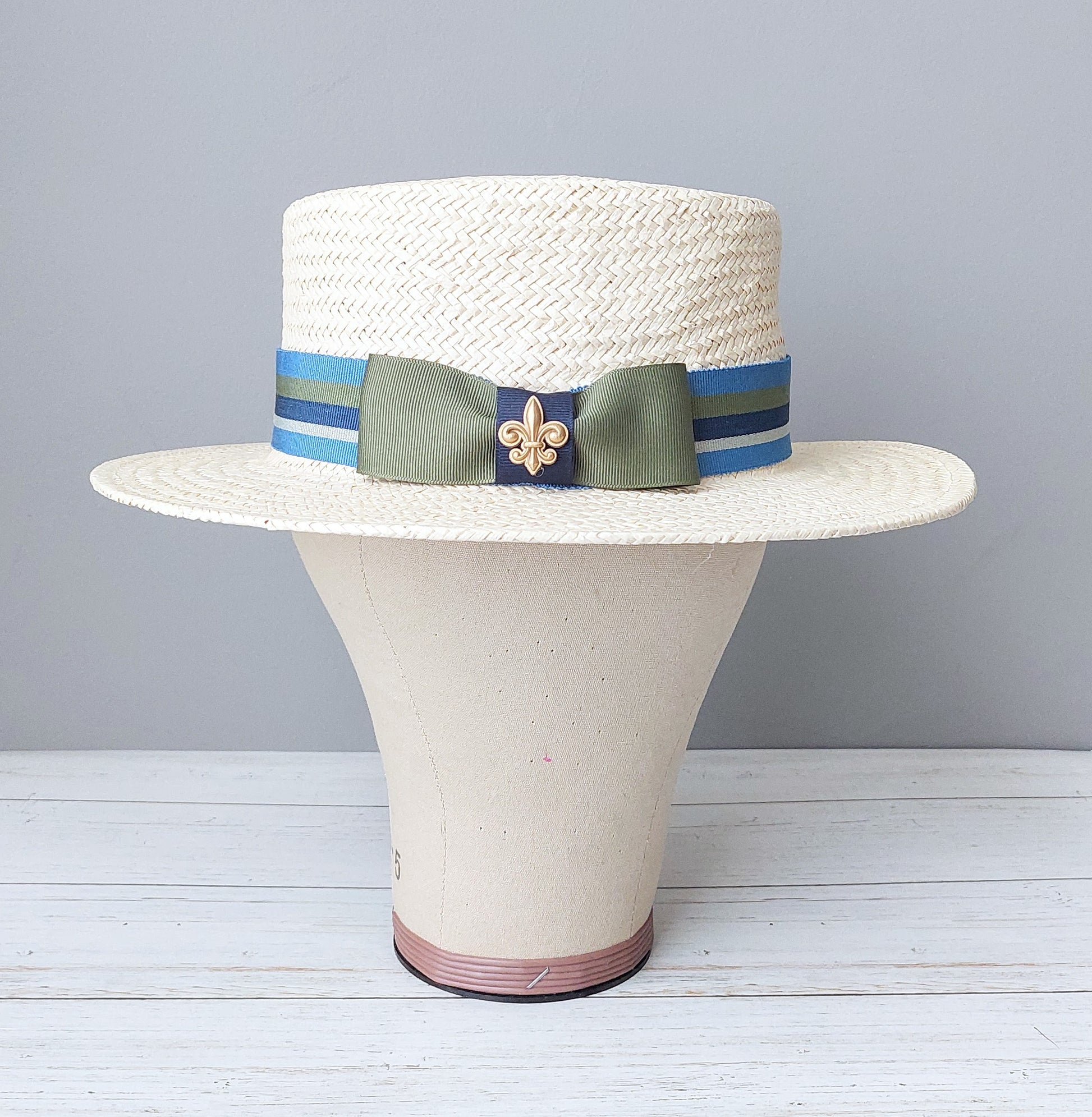 Men's custom boater hat for the Kentucky Derby. Hat Haven Millinery - best Kentucky Derby hats. 